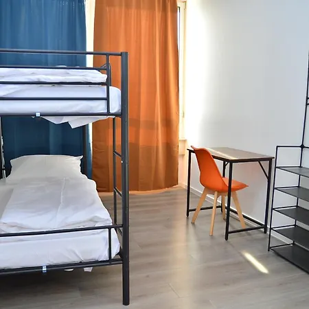 Xenon Vandrarhem Dreieich