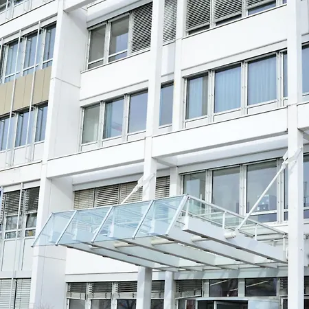 Xenon Hostel Dreieich